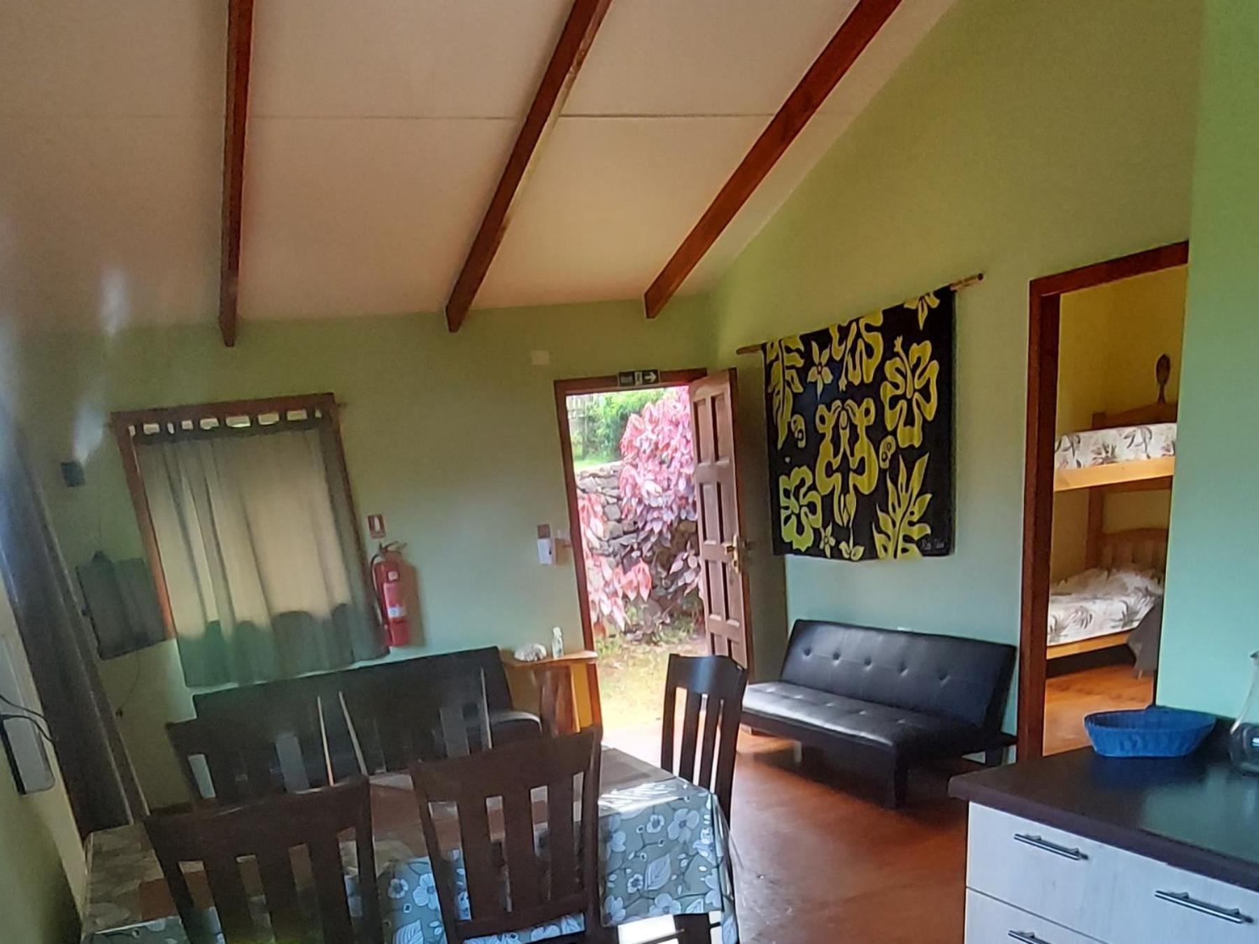 Villa Uka Vaikava à Hanga Roa Extérieur photo